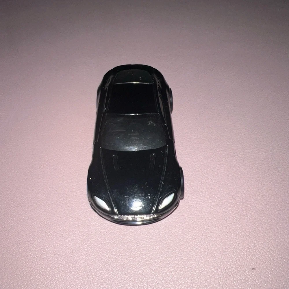 Hot Wheels ASTON MARTIN V8 VINTAGE 2005 #011 - Faster Than Ever PR5 Loose Ex Con